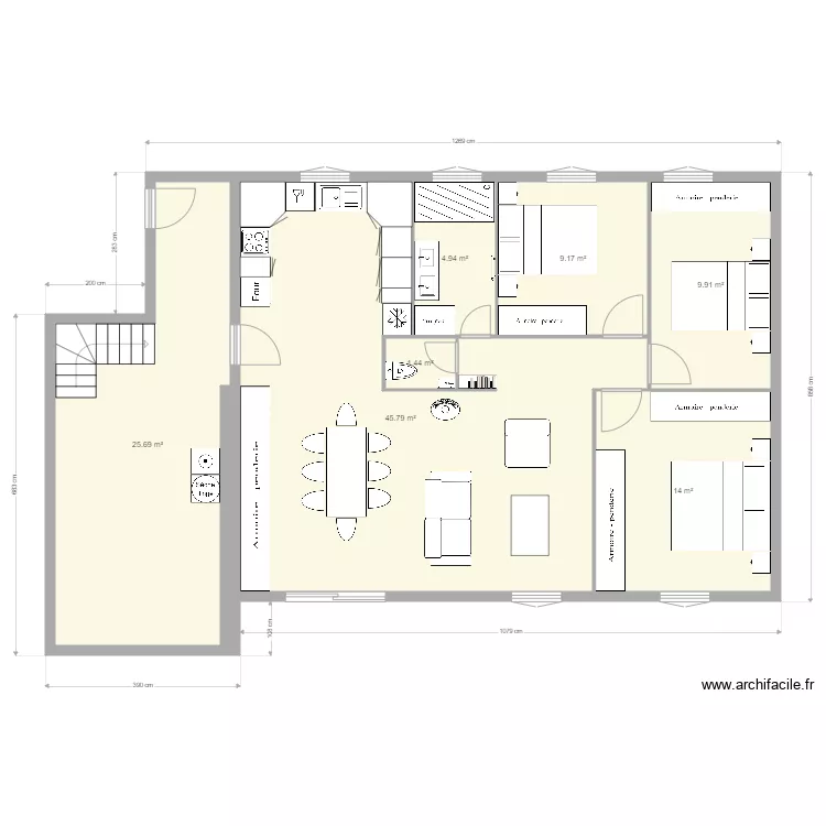 Maison Caire 5bis. Plan de 7  et 111 m²
