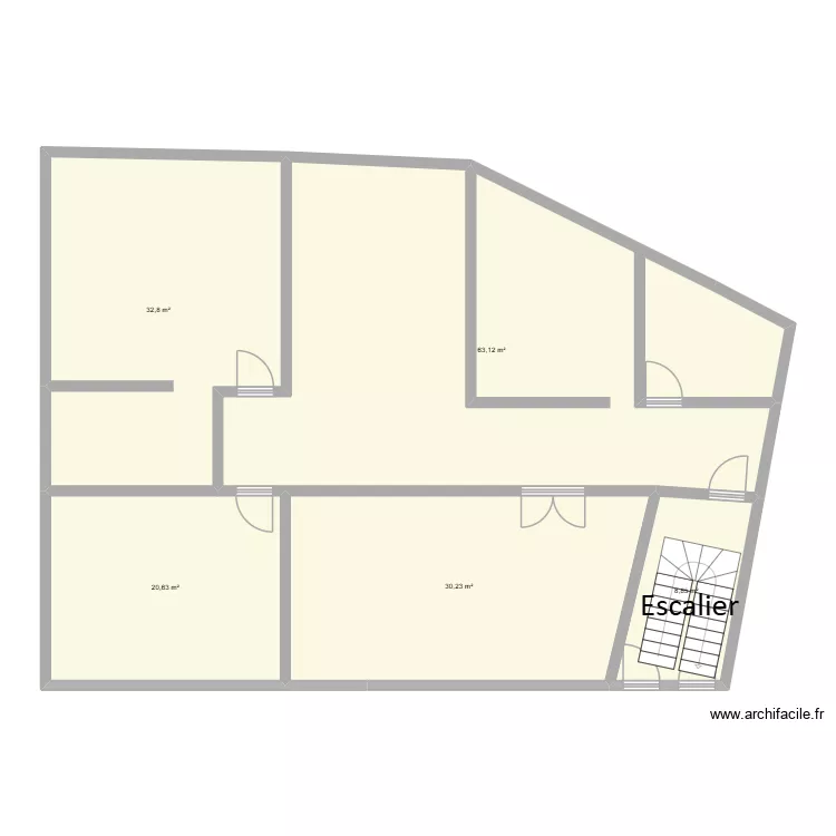 Test. Plan de 5  et 156 m²