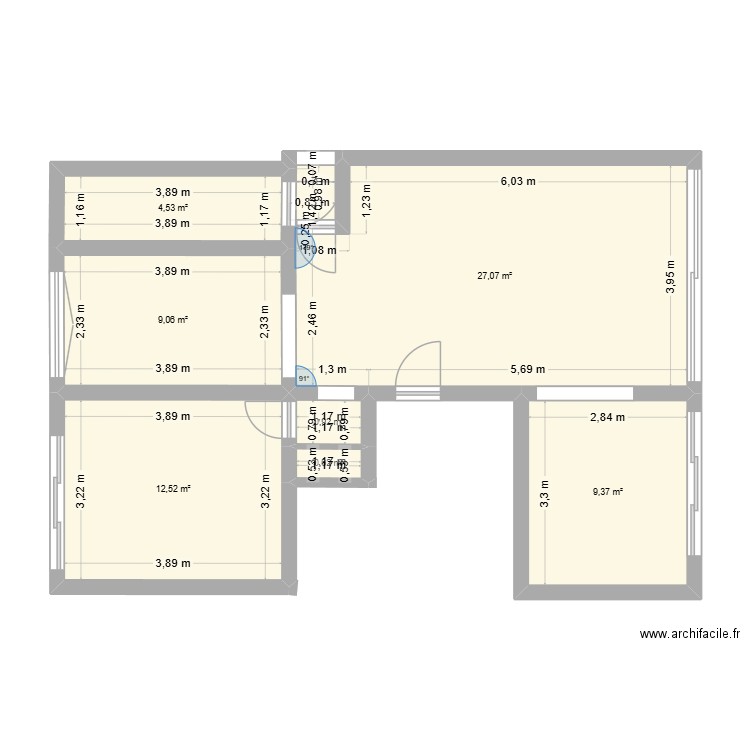 39 square des anciennes province. Plan de 7 pièces et 64 m2