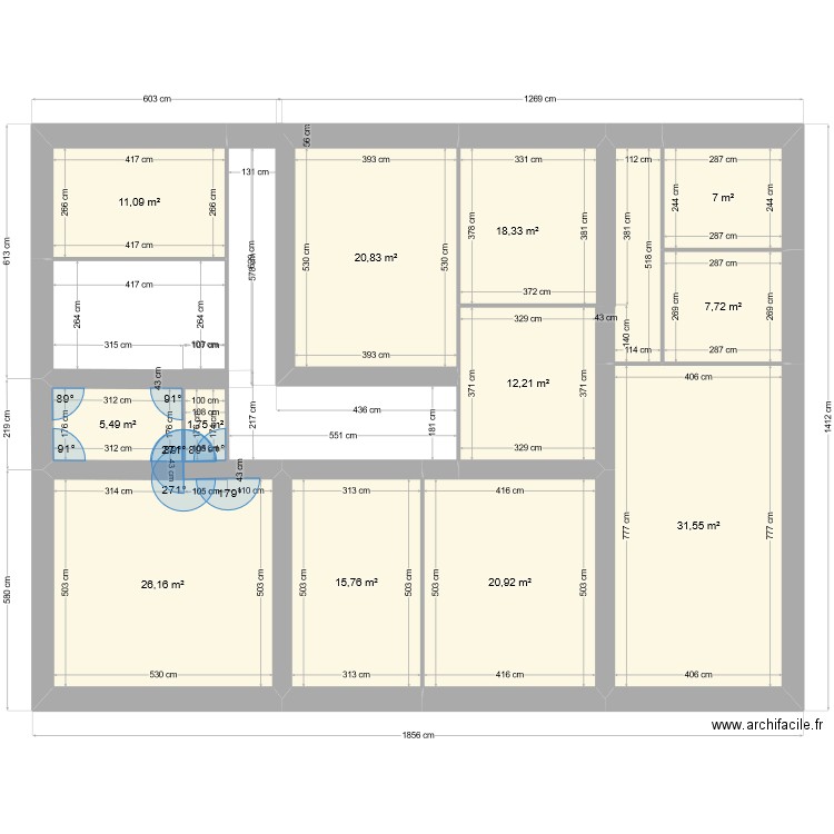 Le Fournas 2303. Plan de 12 pièces et 179 m2