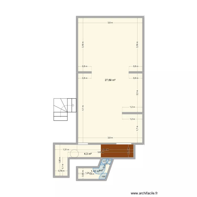 Cave. Plan de 3  et 33 m²