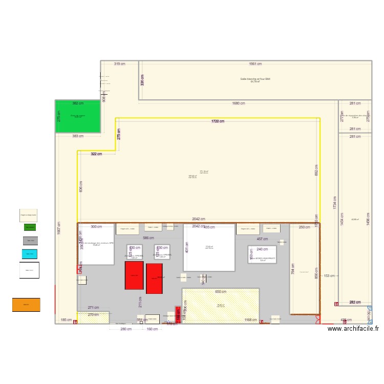 Plan zone induction avec marquage au sol. Plan de 16 pièces et 649 m2
