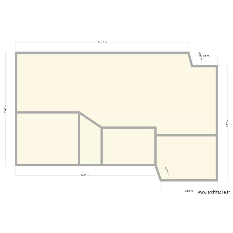 Sud. Plan de 5 Pièces et 85 m²