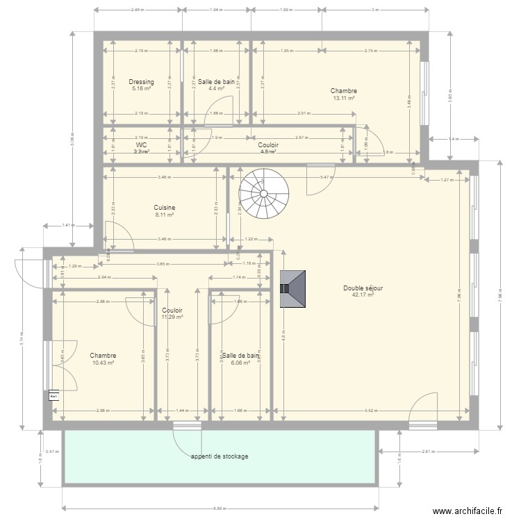 Parempuyre. Plan de 11 pièces et 121 m2