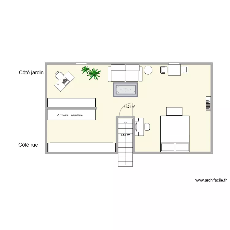 Combles sans sanitaire escalier au centre. Plan de 2 et 43 m² Combles sans sanitaire escalier au centre. Plan de 2 et 43 m²