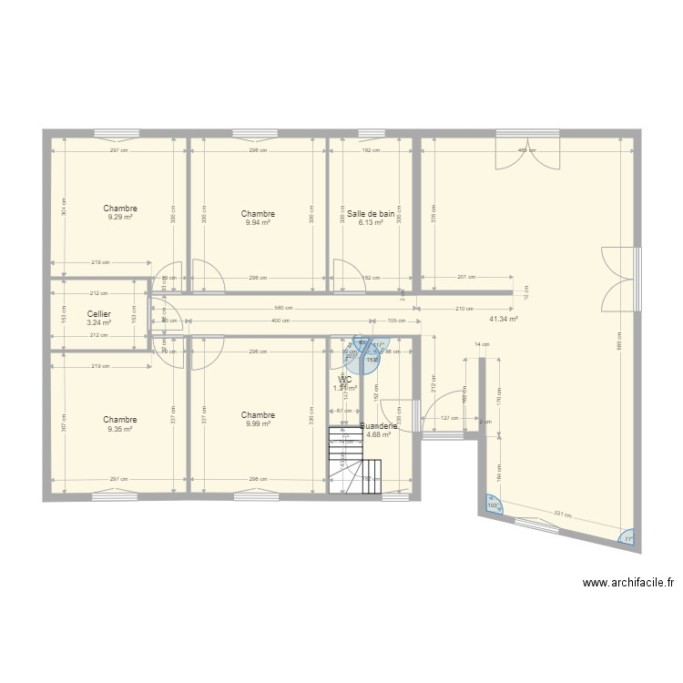 Plan maison. Plan de 9 pièces et 95 m2
