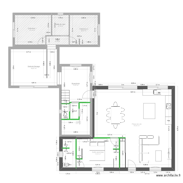 Extension. Plan de 9 pièces et 138 m2