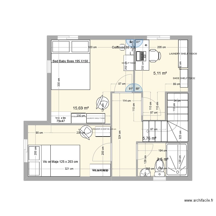 1 ETAGE . Plan de 4 pièces et 32 m2