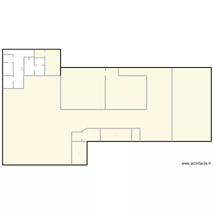 ENTRA 4. Plan de 5 pièces et 2442 m²