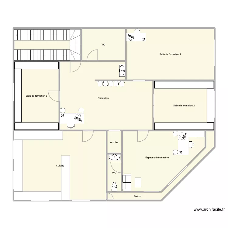 plan AEM II. Plan de 11 pièces et 177 m²