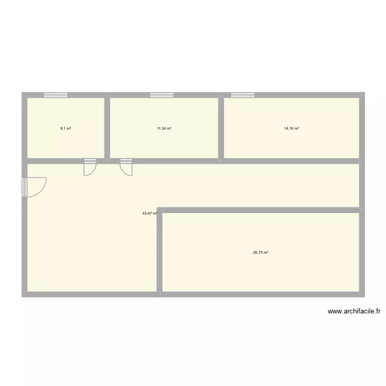 Travail ergonomie. Plan de 5  et 104 m²