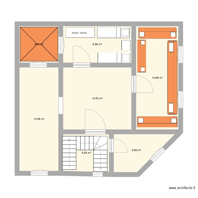 ma maison. Plan de 7 pièces et 68 m2