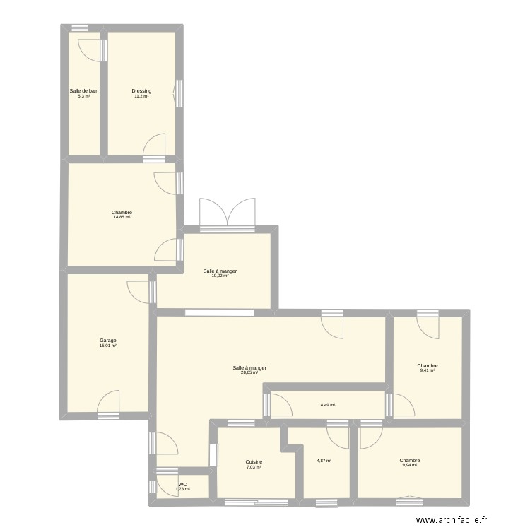 Mérignac V1. Plan de 12 pièces et 122 m2