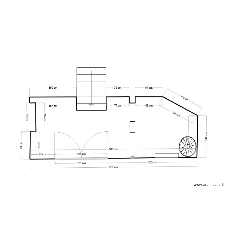 cour. Plan de 0 pièce et 0 m2