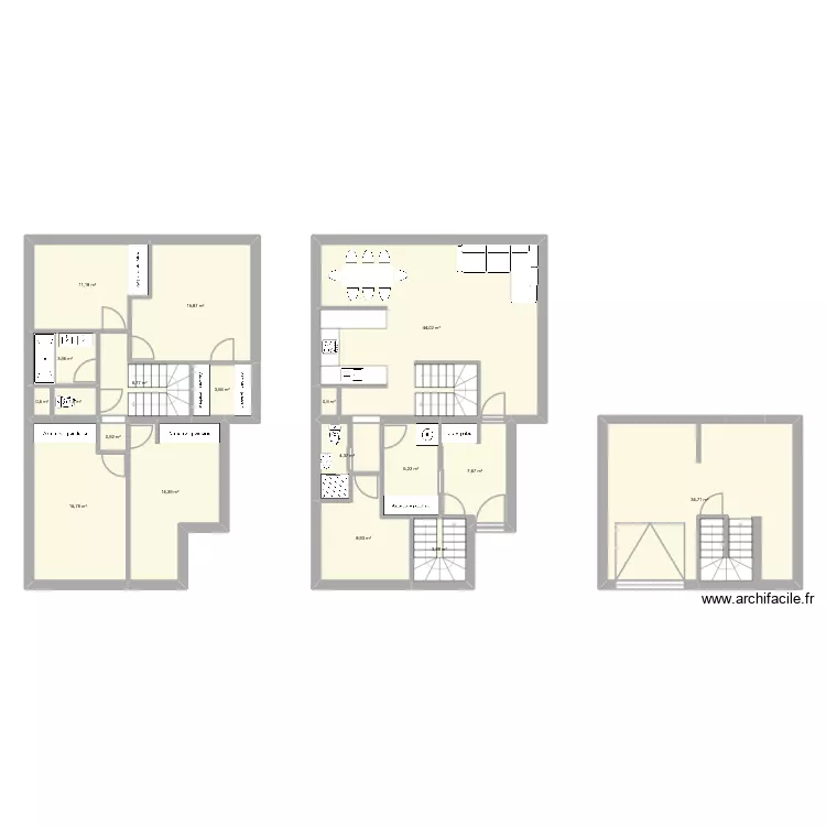 Maison avec combles am&eacute;nag&eacute;s. Plan de 18  et 186 m²