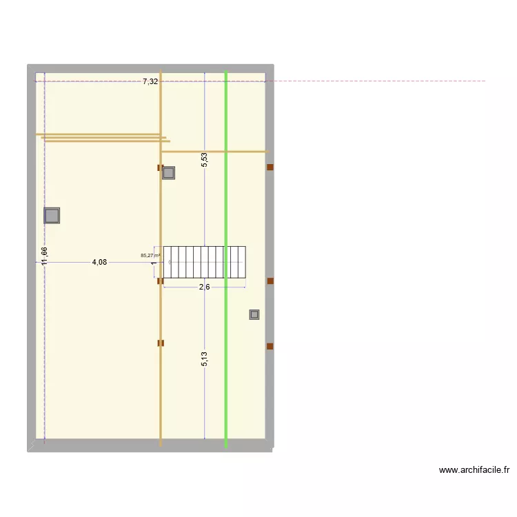 Base plan Etage Maison Yann. Plan de 