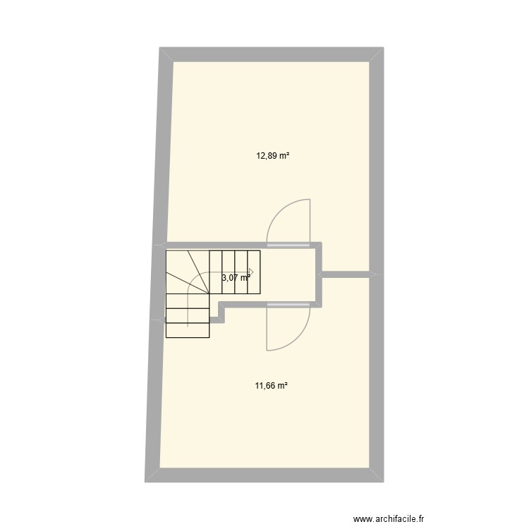 Surelevation. Plan de 3 pièces et 28 m2