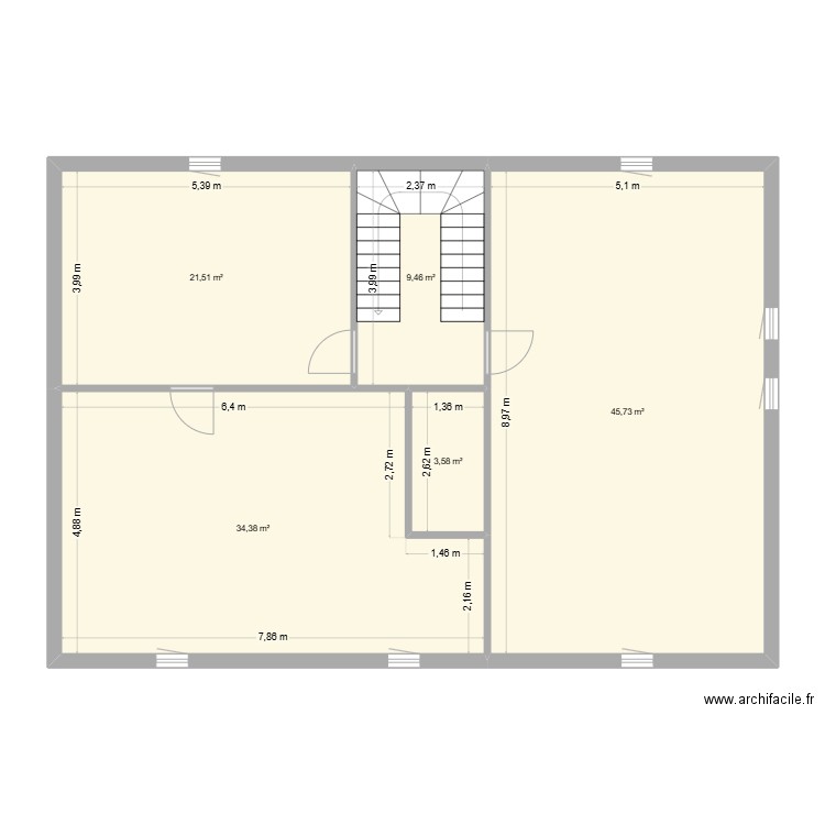dole 1er étage. Plan de 5 pièces et 115 m2