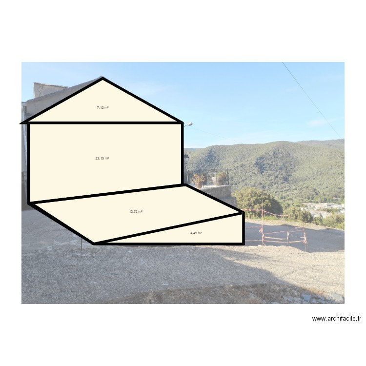 FACED DEUX. Plan de 4 pièces et 48 m2
