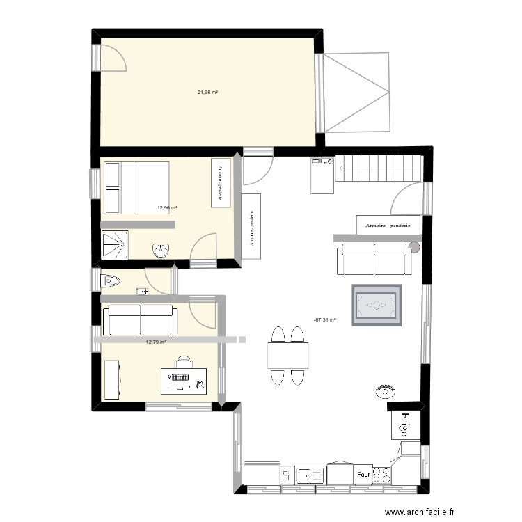 RDC. Plan de 4 pièces et 106 m2