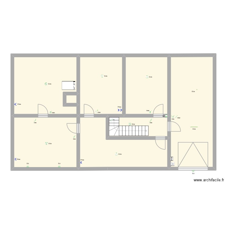 Rachelle cave. Plan de 8 pièces et 132 m2