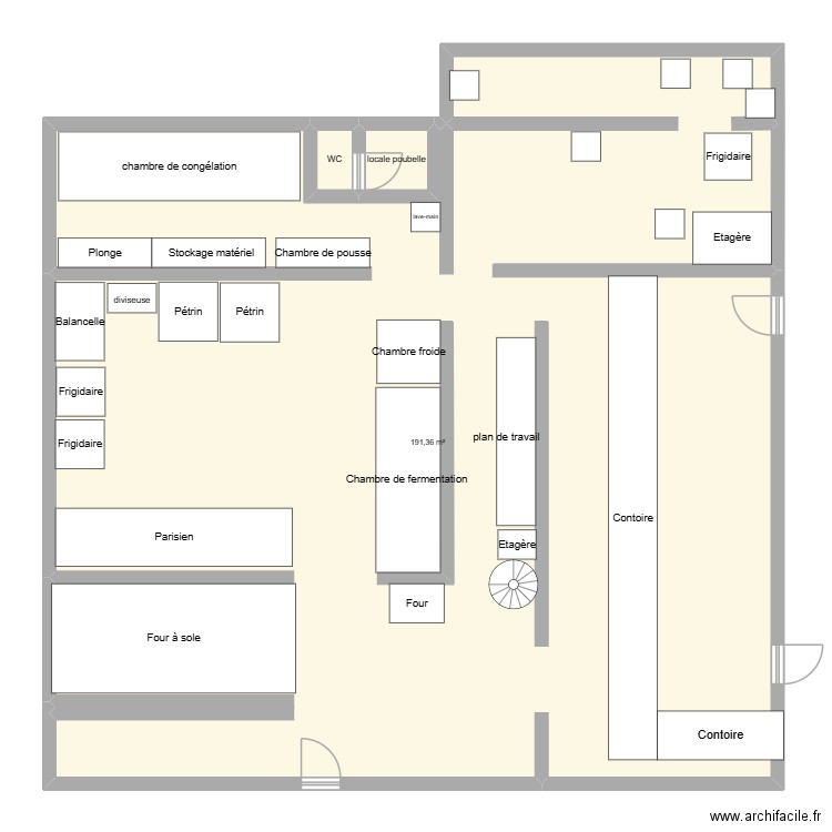 labo les artriste vrai. Plan de 3 pièces et 194 m2