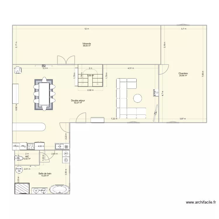 MAISON RDC MEUBLEE. Plan de 6  et 150 m²