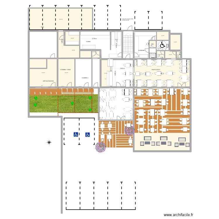 REZ DE CHAUSSEE. Plan de 14 pièces et 295 m2