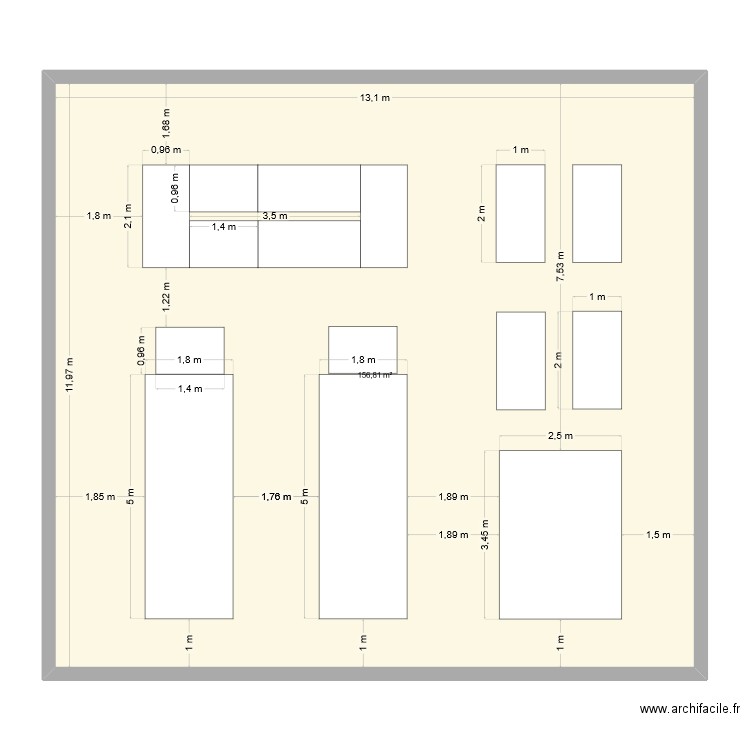 mag. Plan de 1 pièce et 157 m2