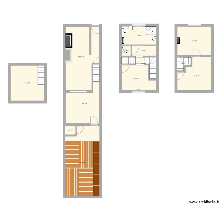 Maison - Bois blanc. Plan de 13 pièces et 130 m2