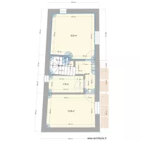 Naf plein sud escalier central