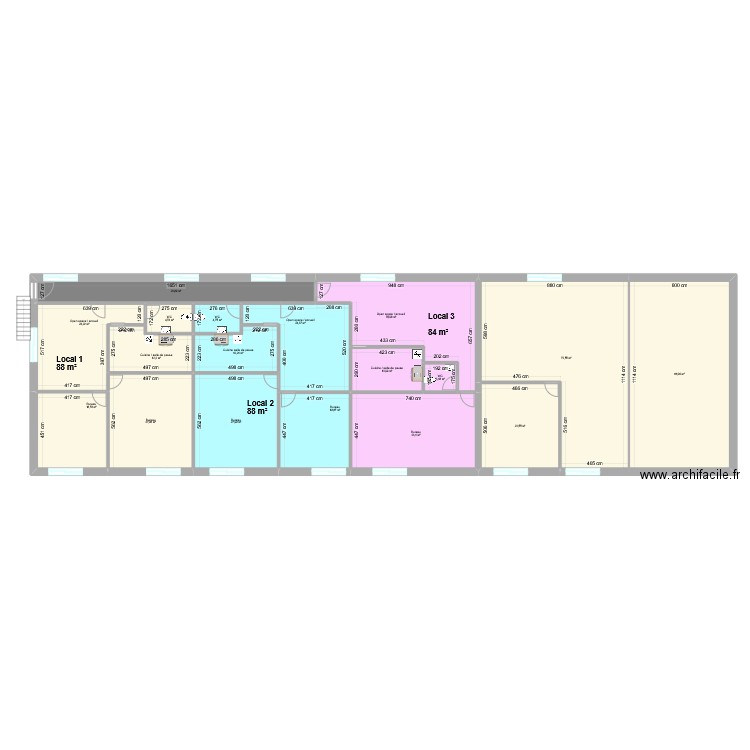 Surfaces locatives sans meuble. Plan de 18 pièces et 444 m2