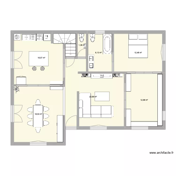 Maison. Plan de 7 pièces et 93 m² Maison. Plan de 7 pièces et 93 m²