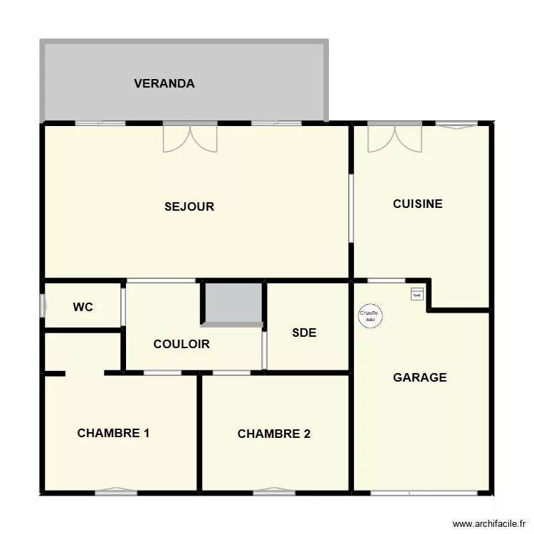 CHAINTREAU. Plan de 10  et 106 m²