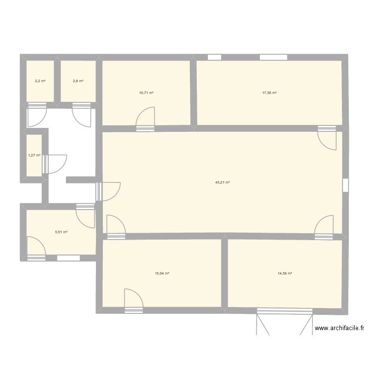 Ancien Labo. Plan de 9 pièces et 115 m2
