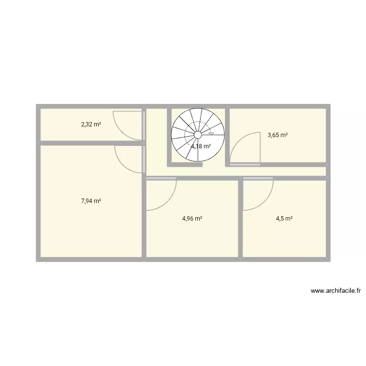 &Eacute;tage tonton initiale. Plan de 6 pièces et 28 m²