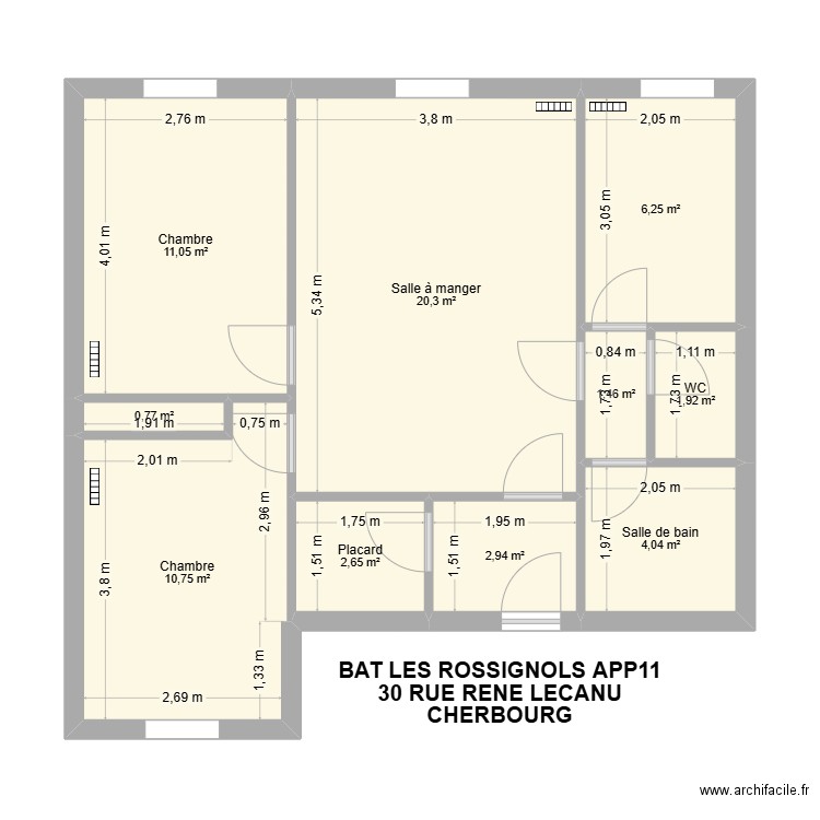 BAT LES ROSSIGNOLS APP11. Plan de 10 pièces et 62 m2