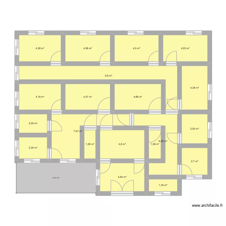 plateau de jeux 1. Plan de 20 Pièces et 81 m² plateau de jeux 1. Plan de 20 Pièces et 81 m²