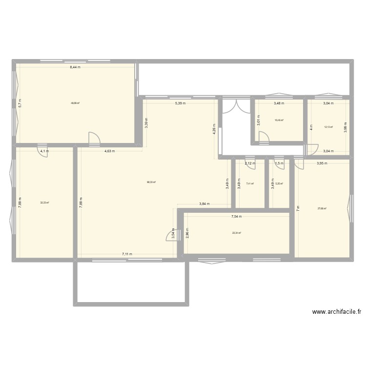 RJ KLV. Plan de 9 pièces et 256 m2