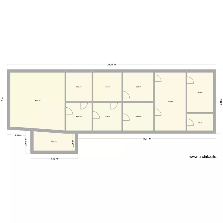 M&eacute;nage &eacute;tage. Plan de 11  et 169 m²