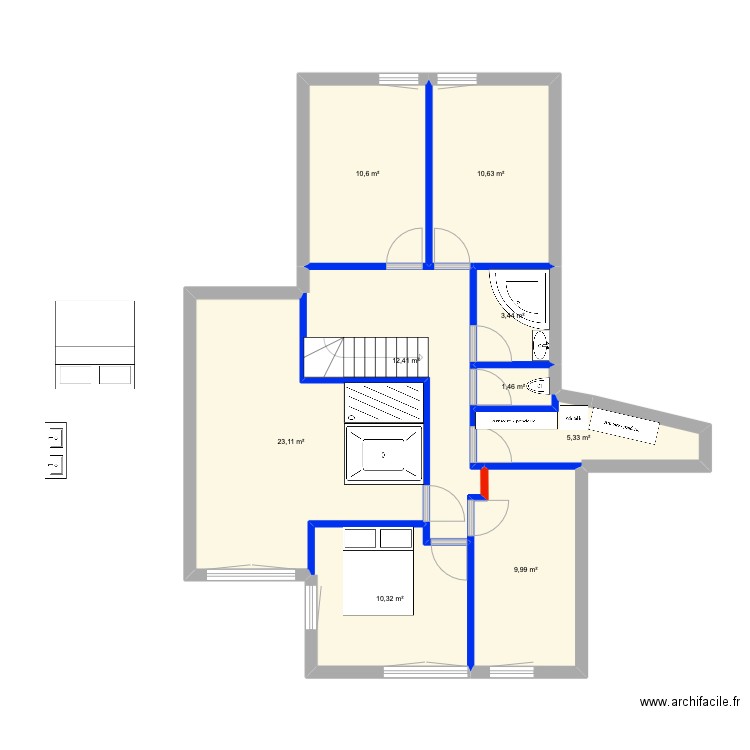 Suresnes 5. Plan de 9 pièces et 87 m2