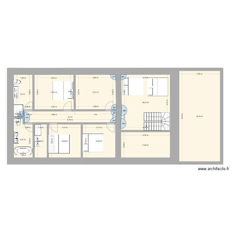 Grange G. Plan de 15 pièces et 295 m2