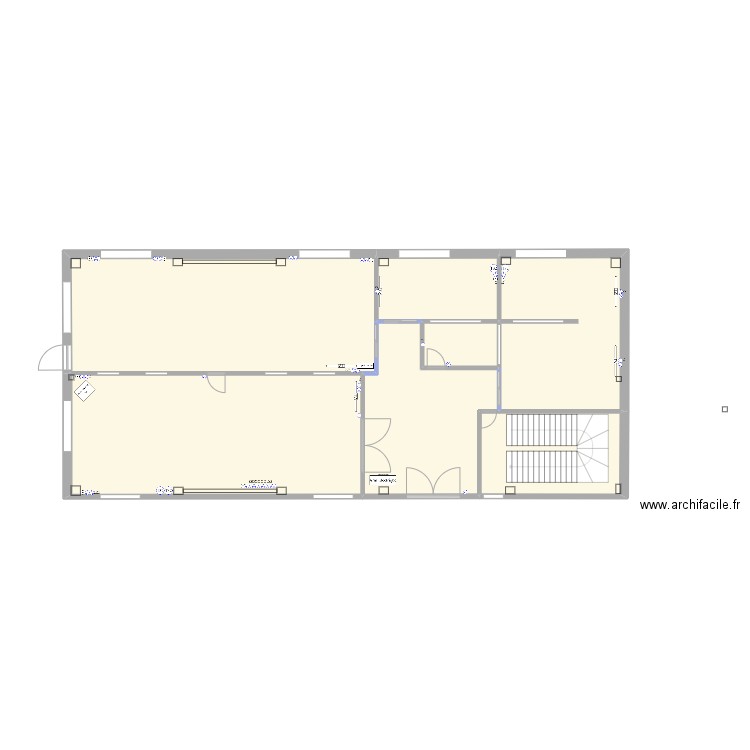 Implantation10. Plan de 7 pièces et 255 m2