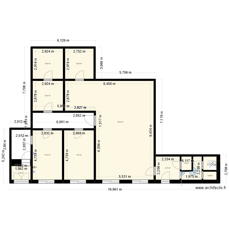 cdd. Plan de 12 pièces et 127 m2