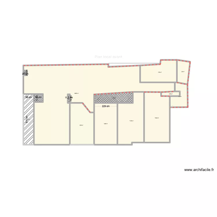 plan local avant travaux. Plan de 14 et 123 m² plan local avant travaux. Plan de 14 et 123 m²