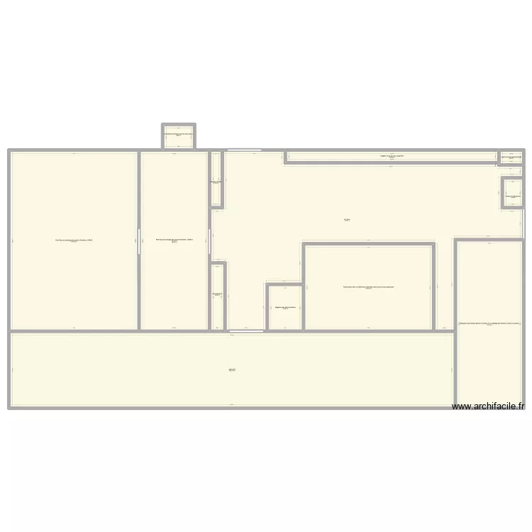 hangar en haut. Plan de 