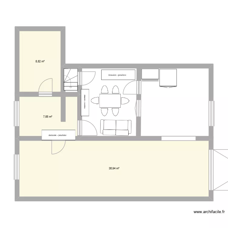Sous-sol 6 chemin de RB. Plan de 3  et 53 m²