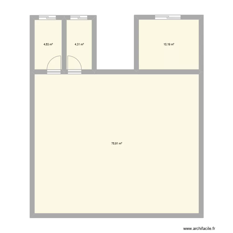rez de chauss&eacute;e. Plan de 4  et 96 m²