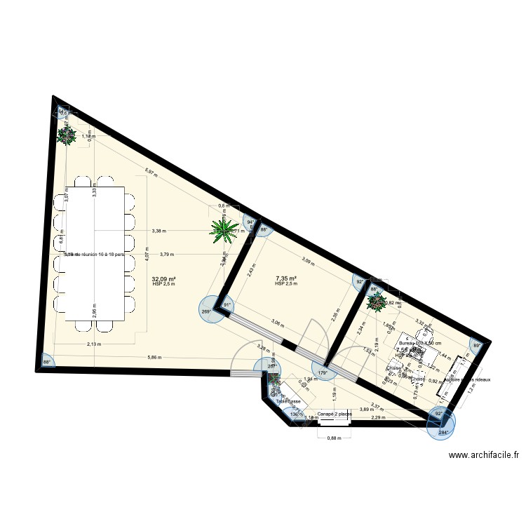 salle de formation cadre. Plan de 3 pièces et 47 m2