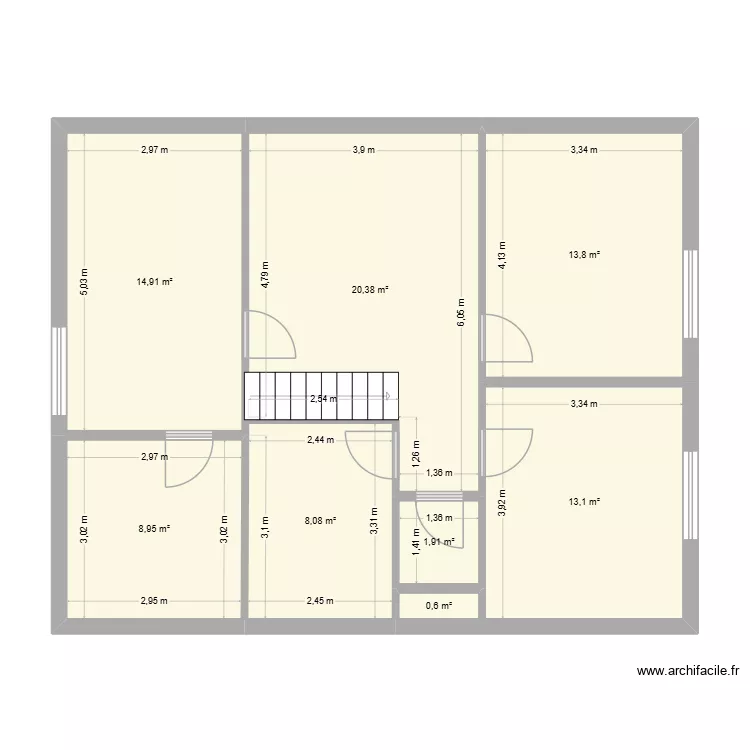 Premier &eacute;tage Maison. Plan de 8  et 82 m²